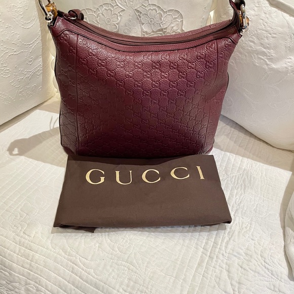 Authentic Gucci maroon leather hobo bag - Picture 3 of 17